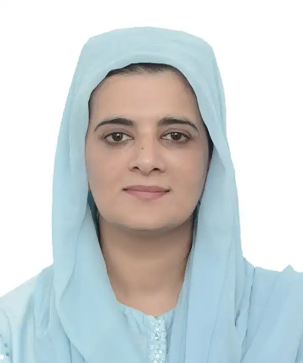 Dr. Salma-Pic